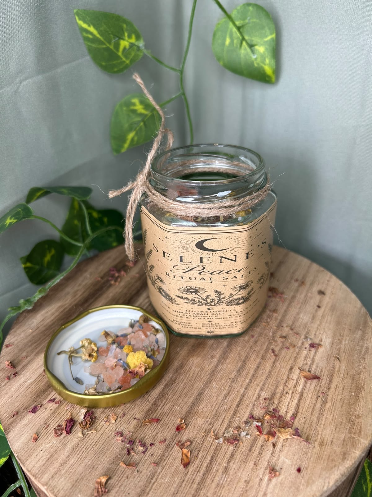 Selene's Peace Ritual Salts