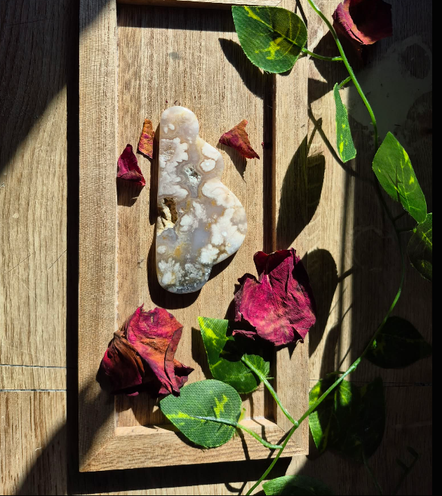 Flower Agate Cloud Carving